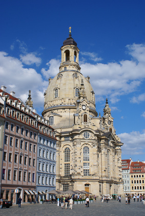Stadtführung Dresden, die Frauenkirche vom Neumarkt aus